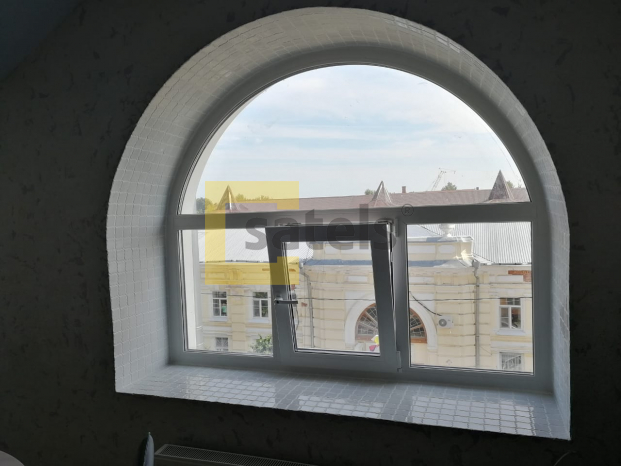 окна-арки с форточкой